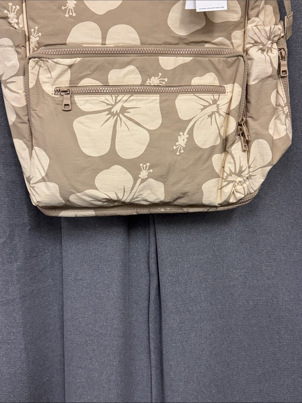 ALOHAS Beige Floral Canvas Backpack Tote with Top Handle - Picture 4 of 11